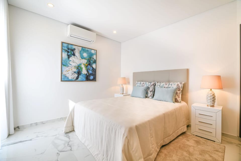 THE PENTHOUSE in Praia da Rocha Apartment in Portimao