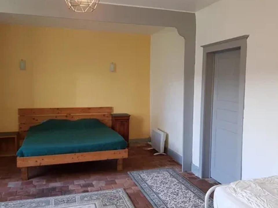 Gîte cosy et indépendant avec terrasse, jardin clos, internet 4G, tout compris - Bengy-sur-Craon - FR-1-586-34 House in Centre-Val de Loire