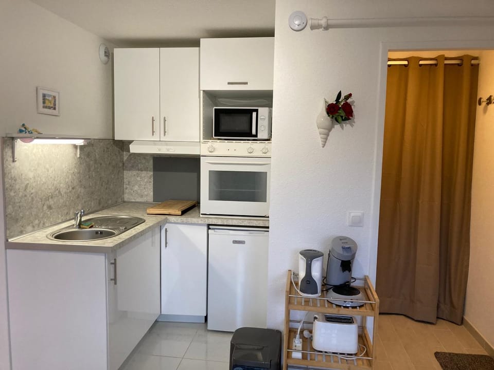 Charmant appartement 2 pièces avec balcon près de la plage - FR-1-712-74 Apartment in Normandy