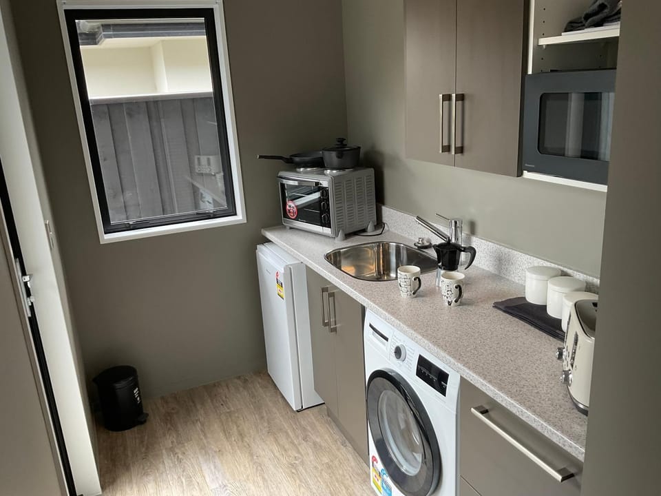 Pegasus Amberley, Entire Studio House in Canterbury