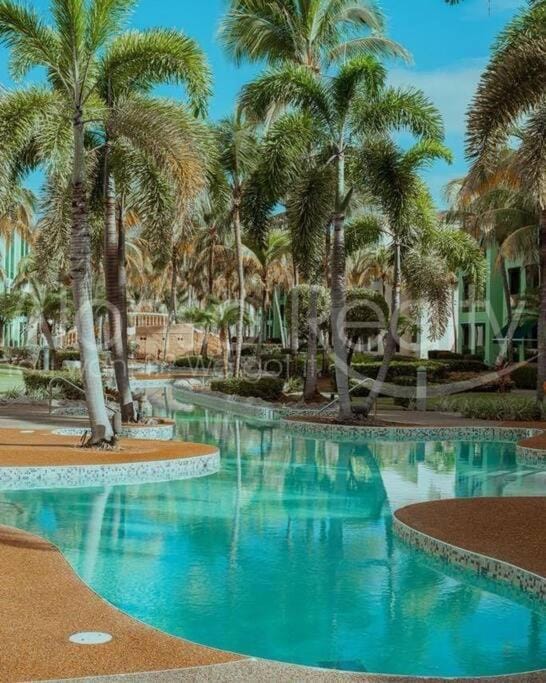 3 Bed 2 Bath 2 Parking 5 pools Apartment in Puerto Rico
