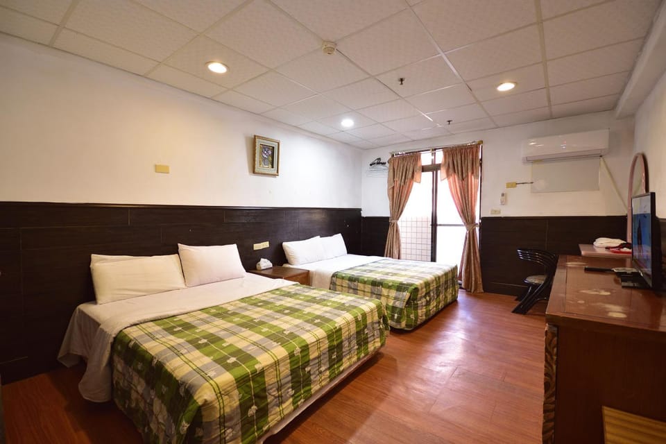 知本溫泉-彩溱旅宿 Bed and Breakfast in Kaohsiung