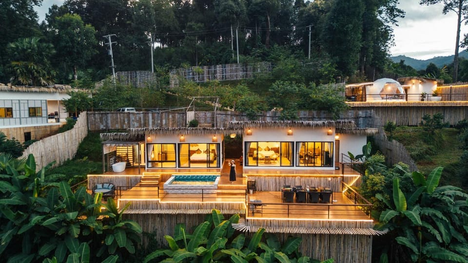 Property building, Mountain view, Swimming pool