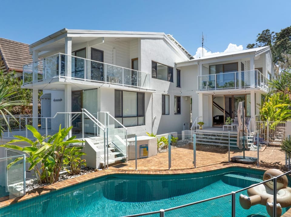 Property building, Patio, Swimming pool