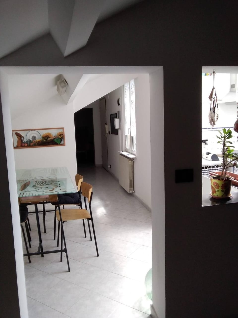 Restaurant/places to eat, Dining area