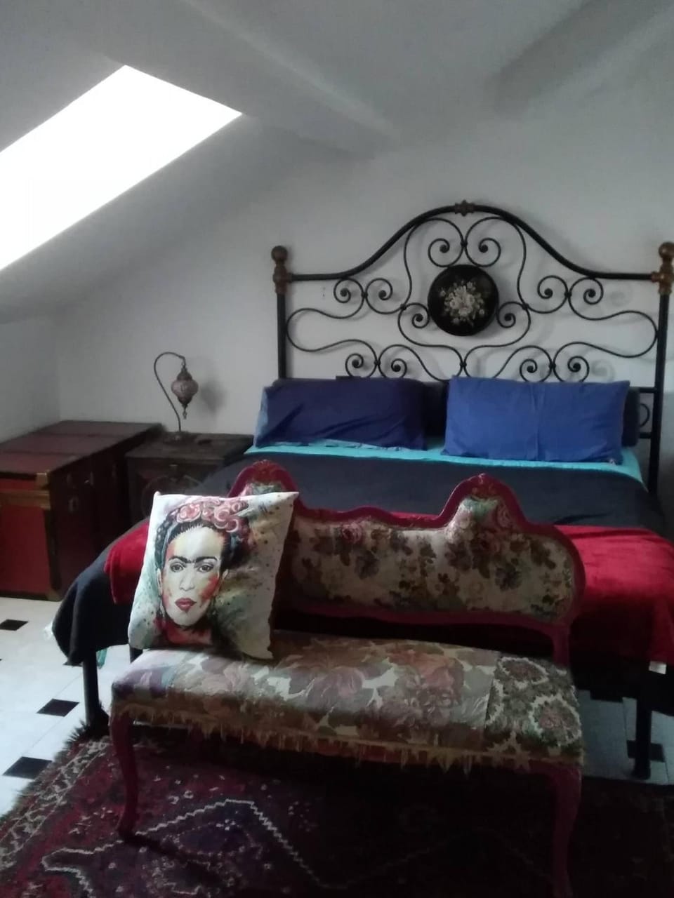 Seating area, Bedroom