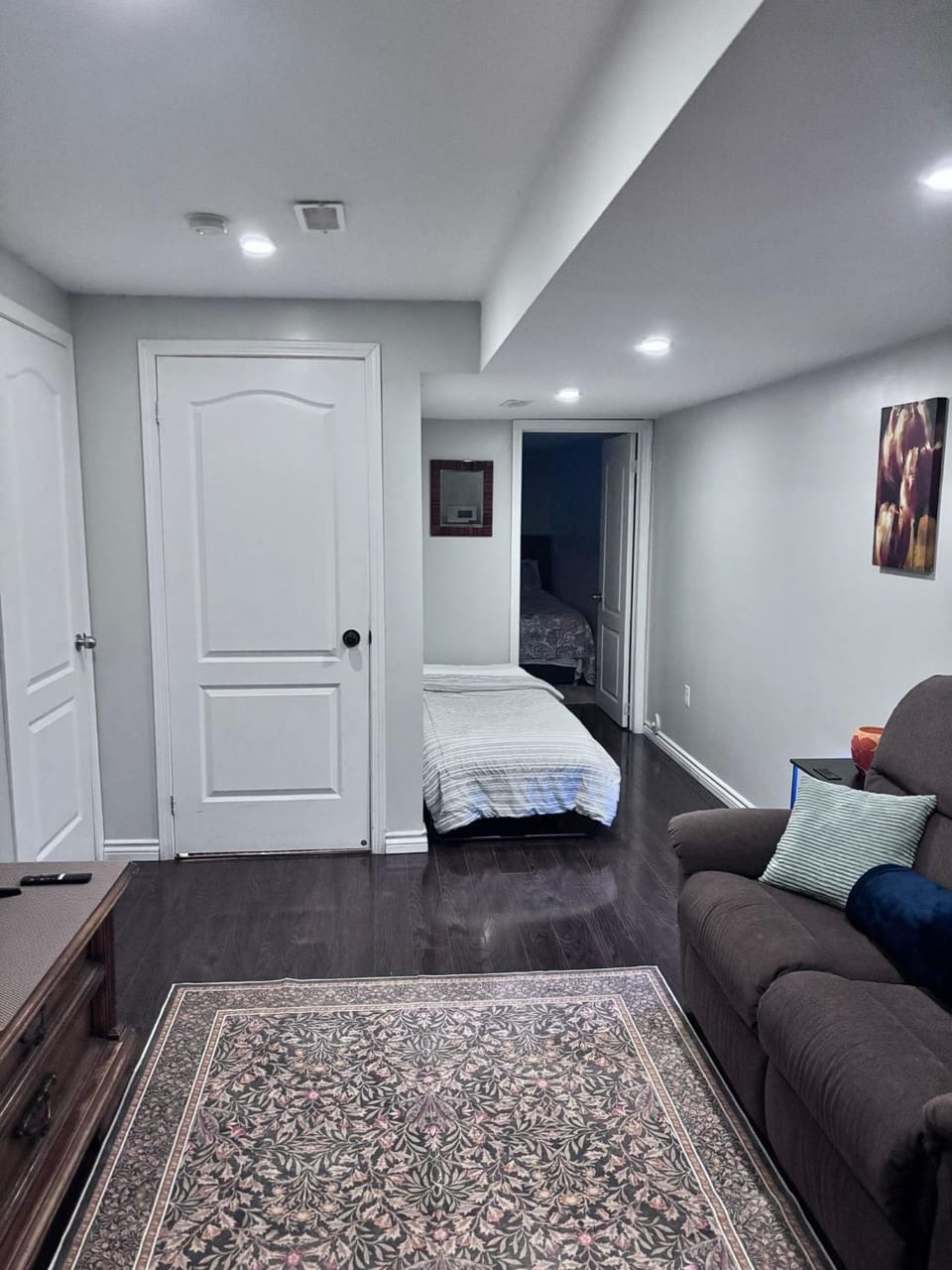 Bernie's Basement Apartment in Halton Hills