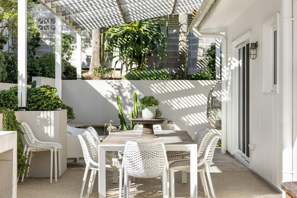 Patio, Seating area