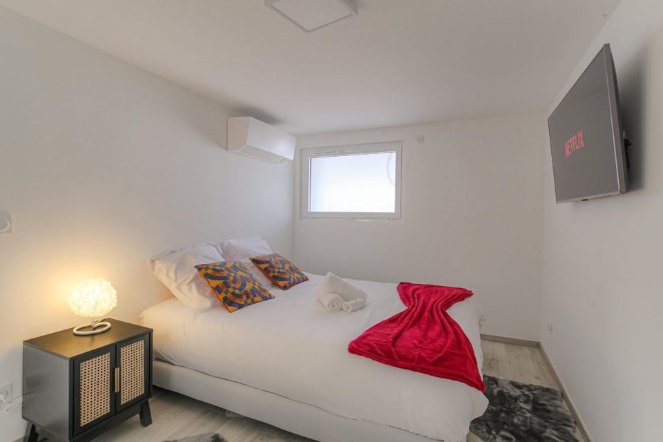 Spacieux et Calme avec parking gratuit Apartment in Auvergne-Rhône-Alpes