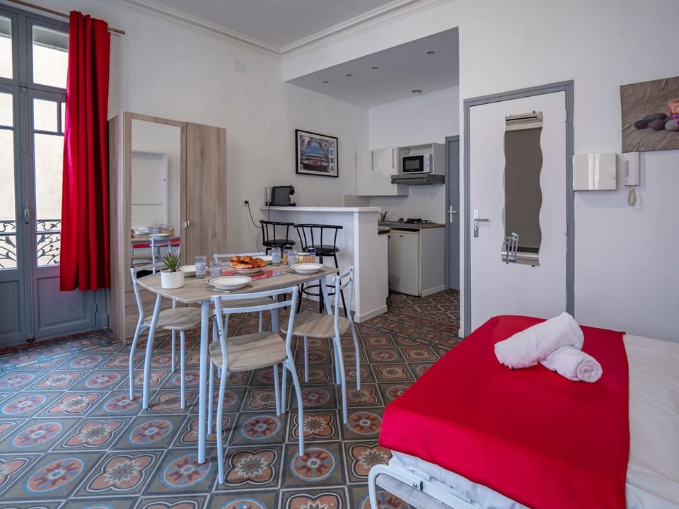 L'Ensoleillé - Studio 2p - Centre-Ville Apartment in Perpignan