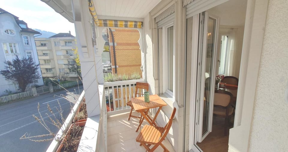 View (from property/room), Balcony/Terrace, Living room, Seating area