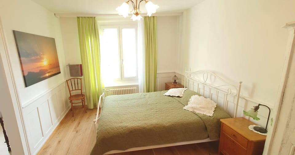 Decorative detail, Bedroom