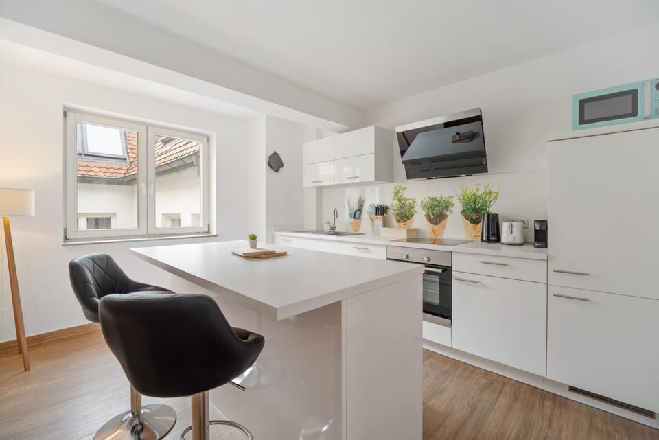 Coffee/tea facilities, Kitchen or kitchenette, Dining area, dishwasher, minibar, pet friendly, stove, toaster