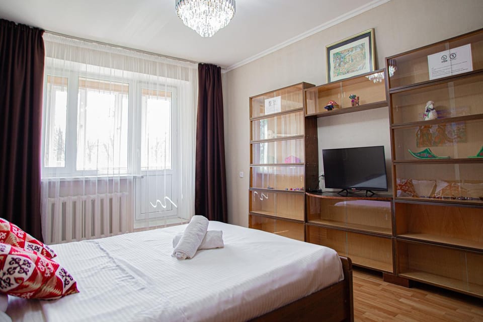 2-к квартира у Цирка, Стадиона и Ботанического сада "Stay Abai" Apartment in Almaty