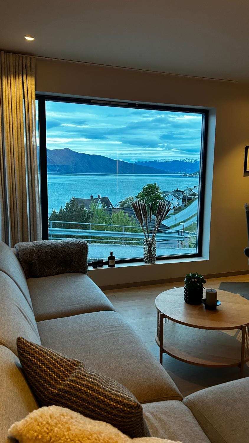 Sognefjorden View Apartment in Vestland