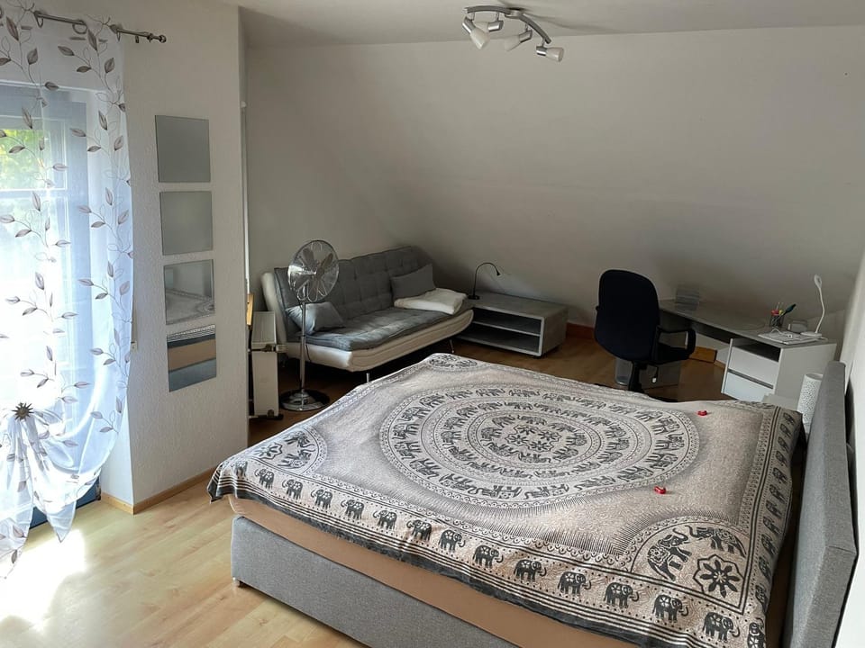 Living room, Bedroom