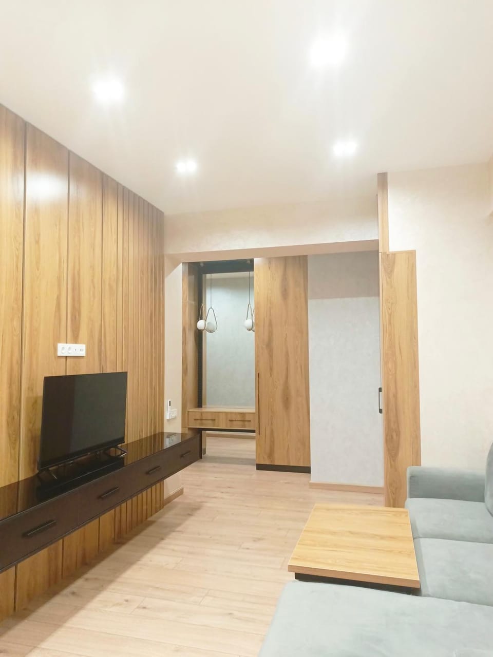 TV and multimedia, Seating area, wardrobe