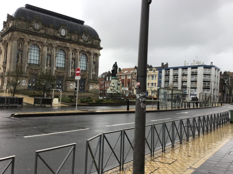 FLAT Calais beach Apartment in Calais