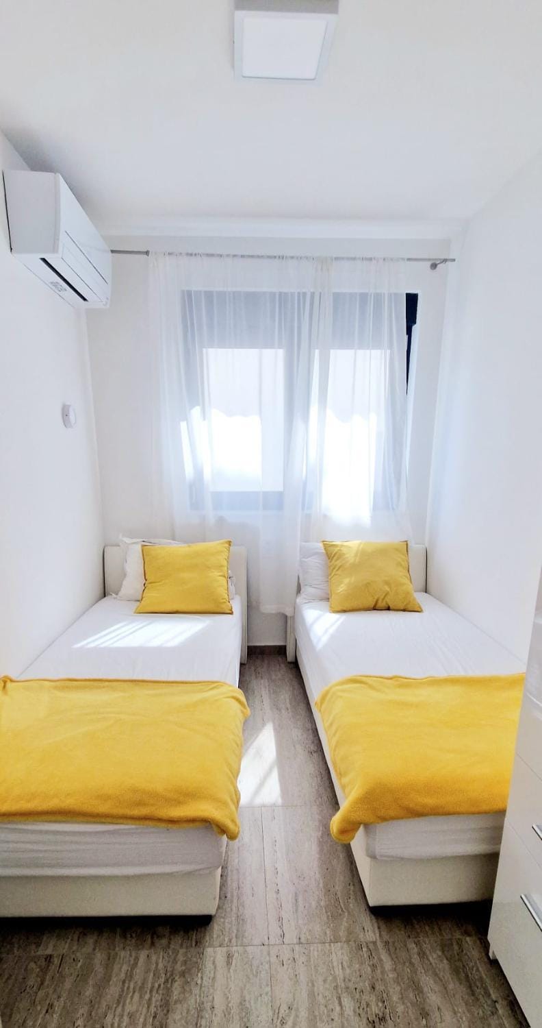 Mia Apartment in Murter