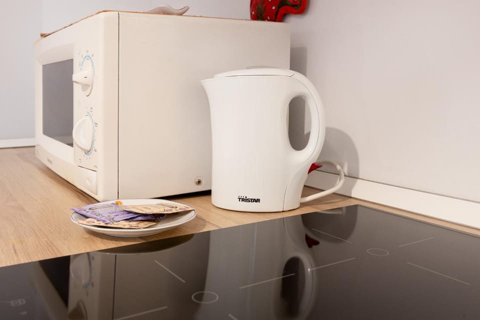 Kitchen or kitchenette, Decorative detail