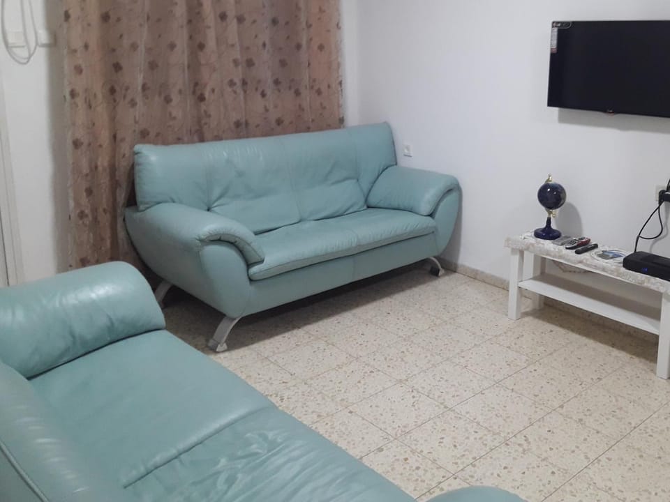 Yaakov's Apartment Apartment in North District