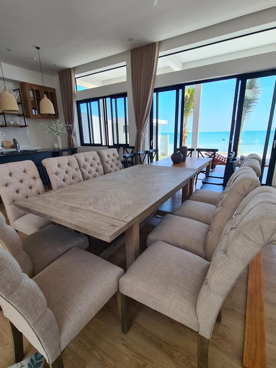 Dining area, Sea view