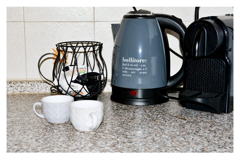 Coffee/tea facilities