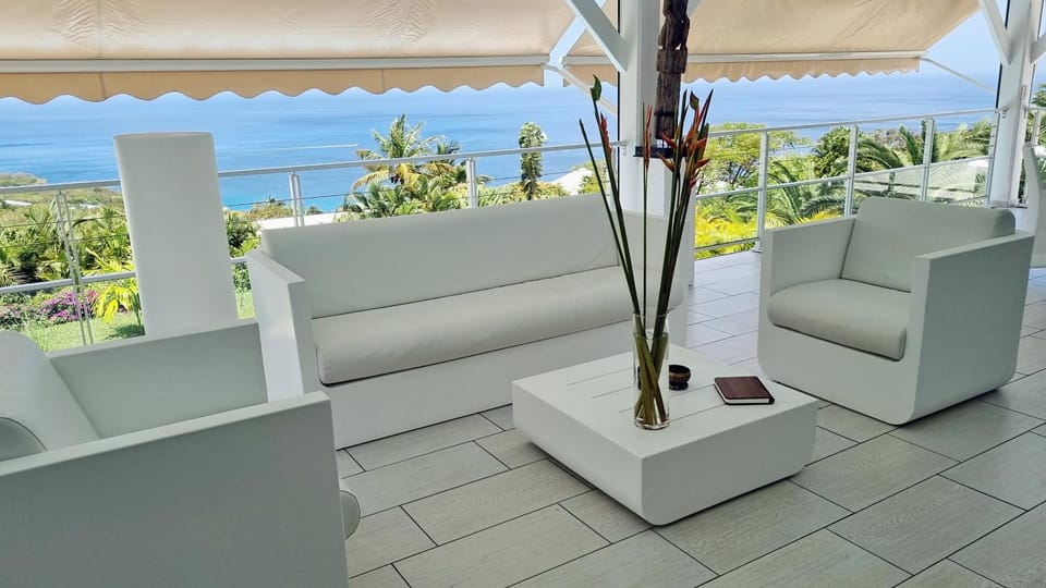 Patio, Living room, Sea view