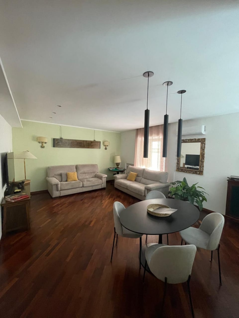 Seating area