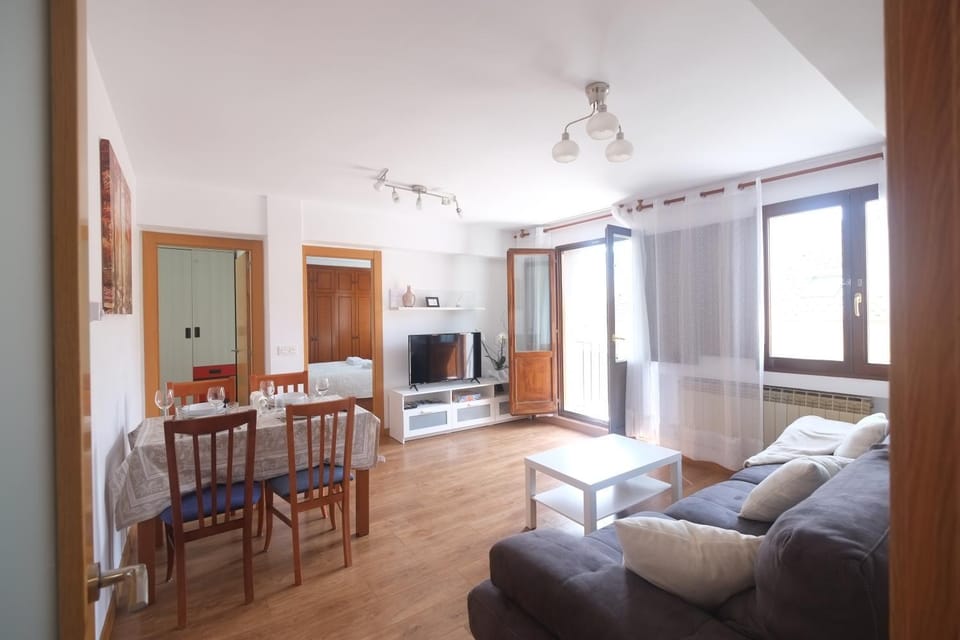Entre Castillo y Catedral VuT 09587 Apartment in Burgos