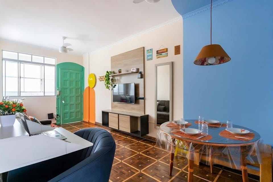 Communal lounge/ TV room, TV and multimedia, Living room, Photo of the whole room, Seating area, Dining area, Evening entertainment, internet