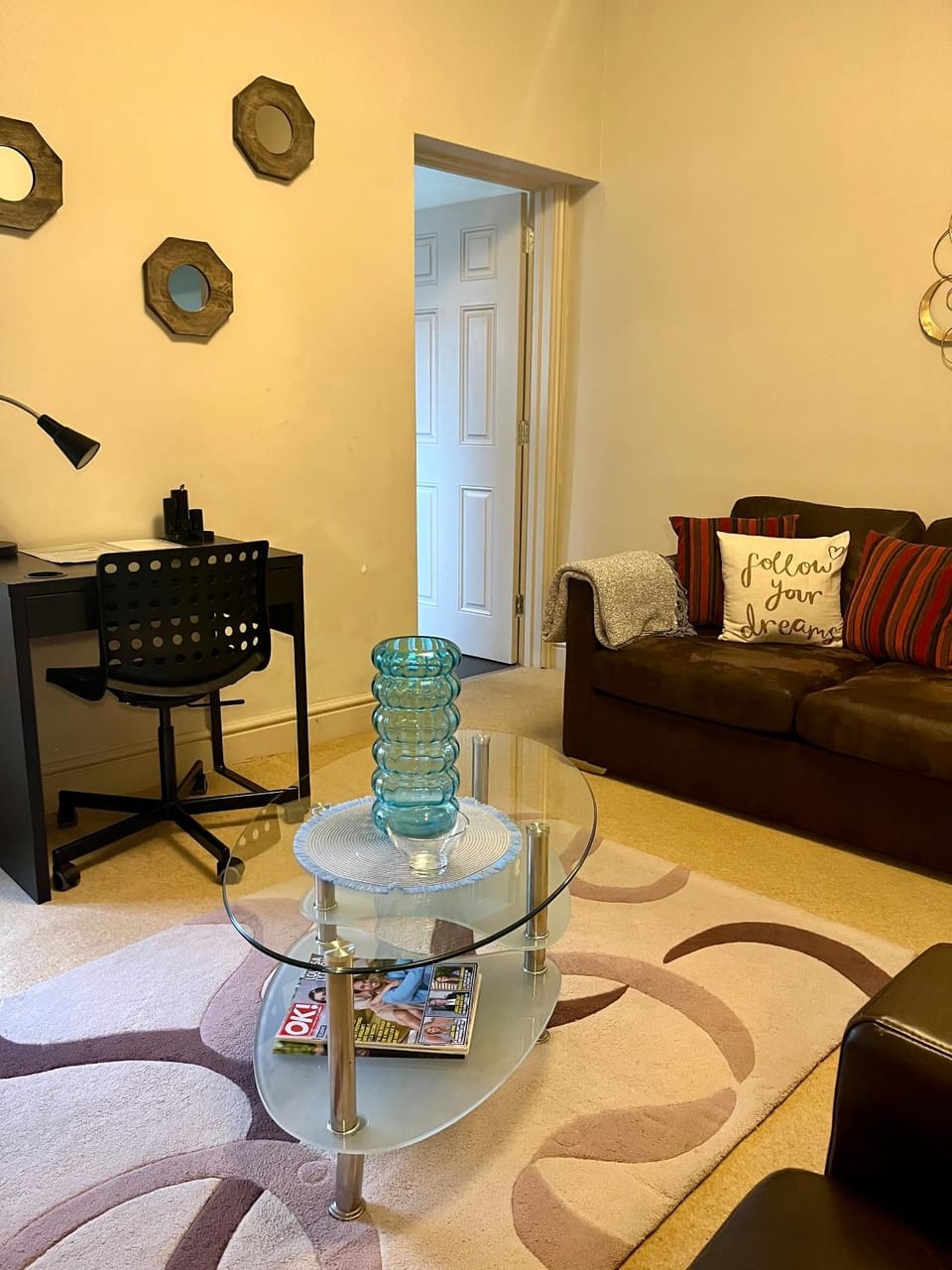 Apartment in the heart of Cheltenham/ Parking Apartment in Cheltenham