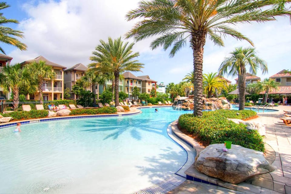 Southern Comfort VCB House in Destin