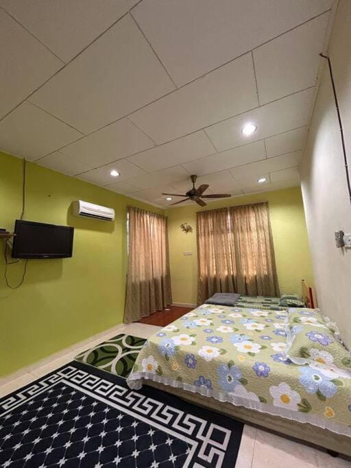 Homestay Jitra Zultie's House in Kedah