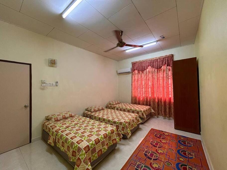 Homestay Jitra Zultie's House in Kedah