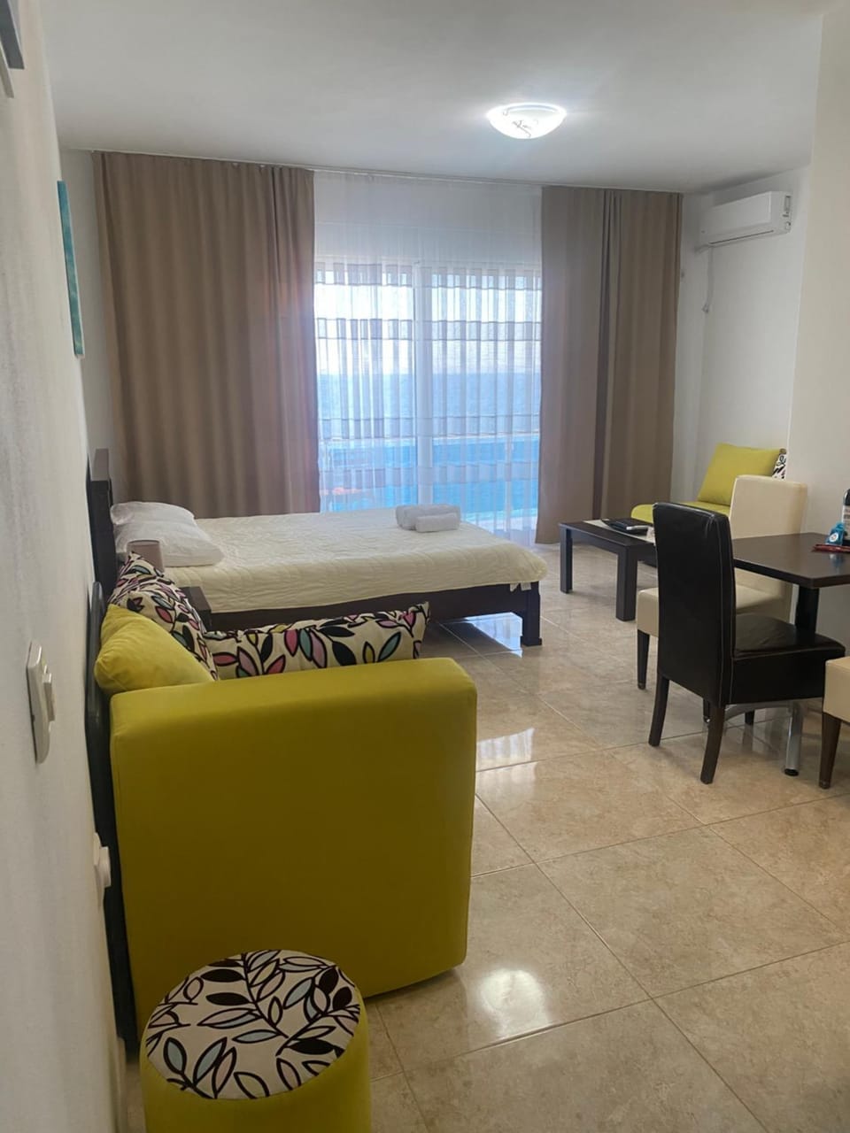Apartments Delfin Apartment in Ulcinj Municipality