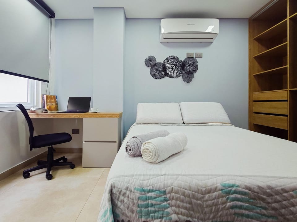 Photo of the whole room, Bedroom