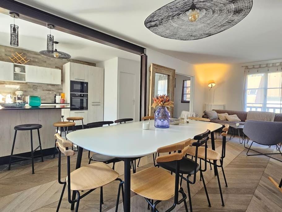 Maison familiale 12 couchages, spa et terrasse House in Deauville