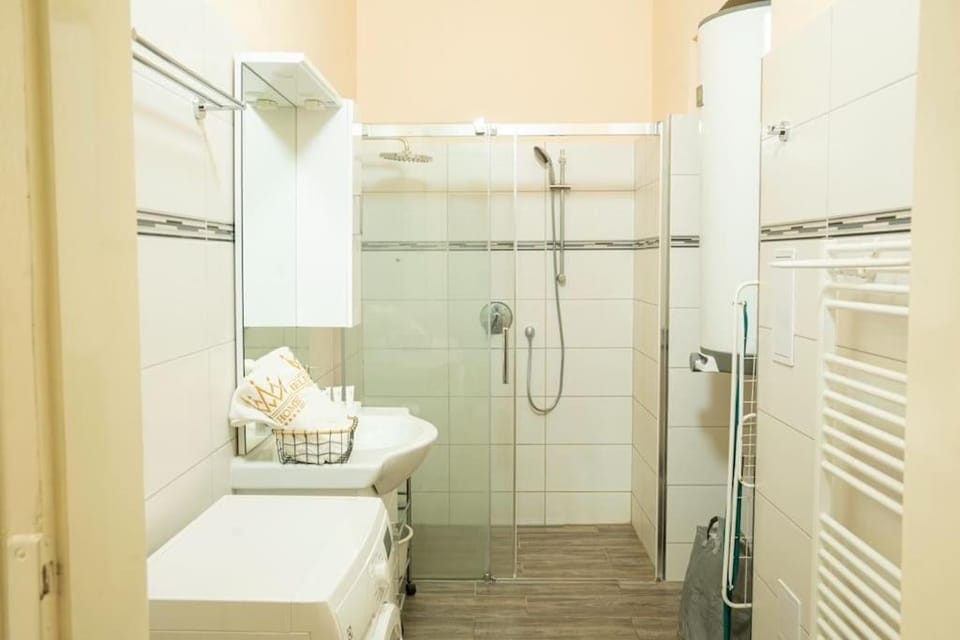Cozy flat by Wenceslas Square! Apartment in Prague
