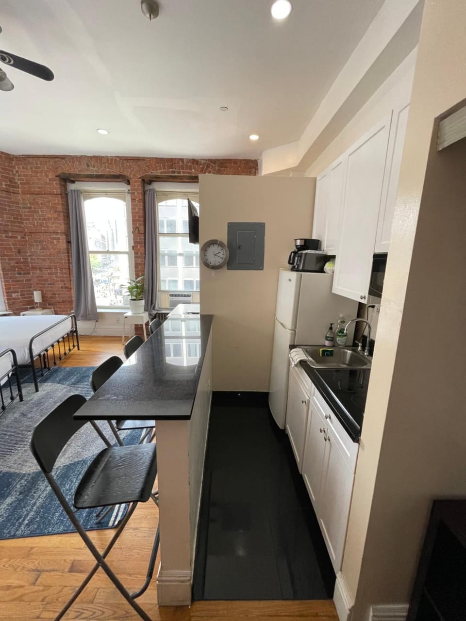 Nest 1 bedroom aparthotel kitchenette Apartment in Midtown