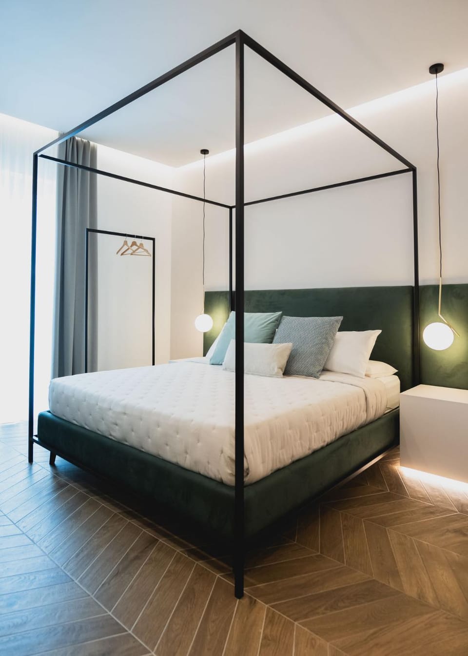 Bed, Bedroom
