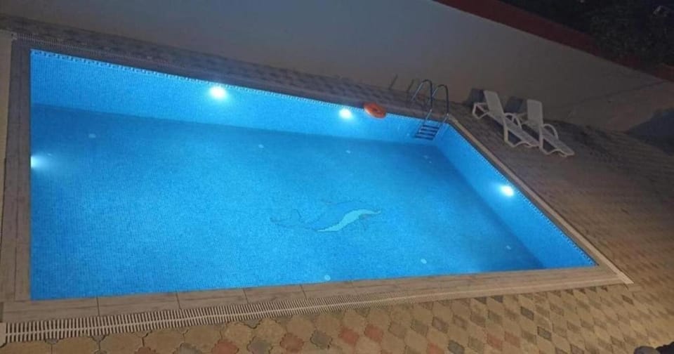 Pool view, Swimming pool