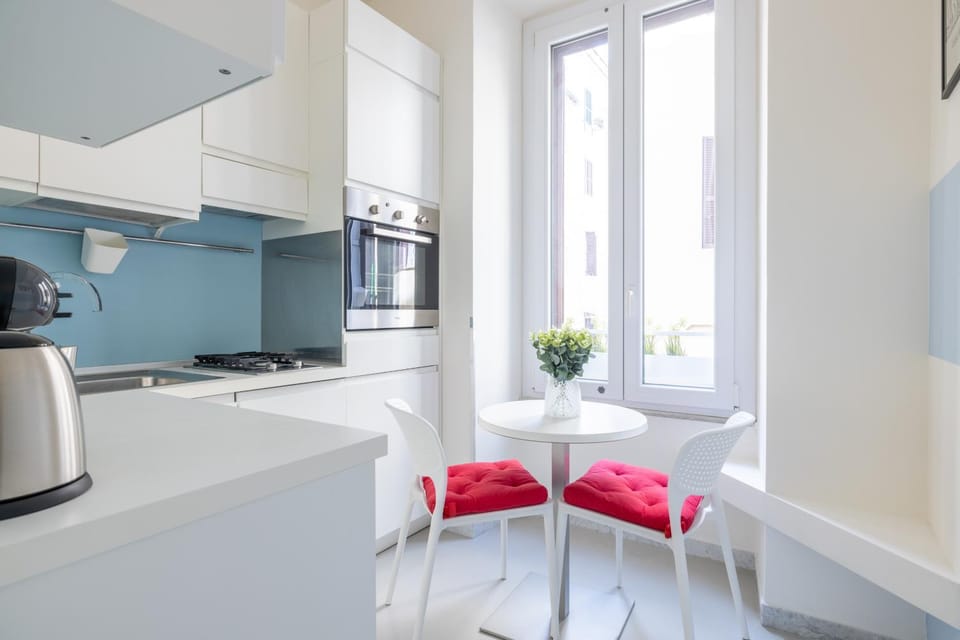 Coffee/tea facilities, Kitchen or kitchenette, Dining area, pet friendly, stove