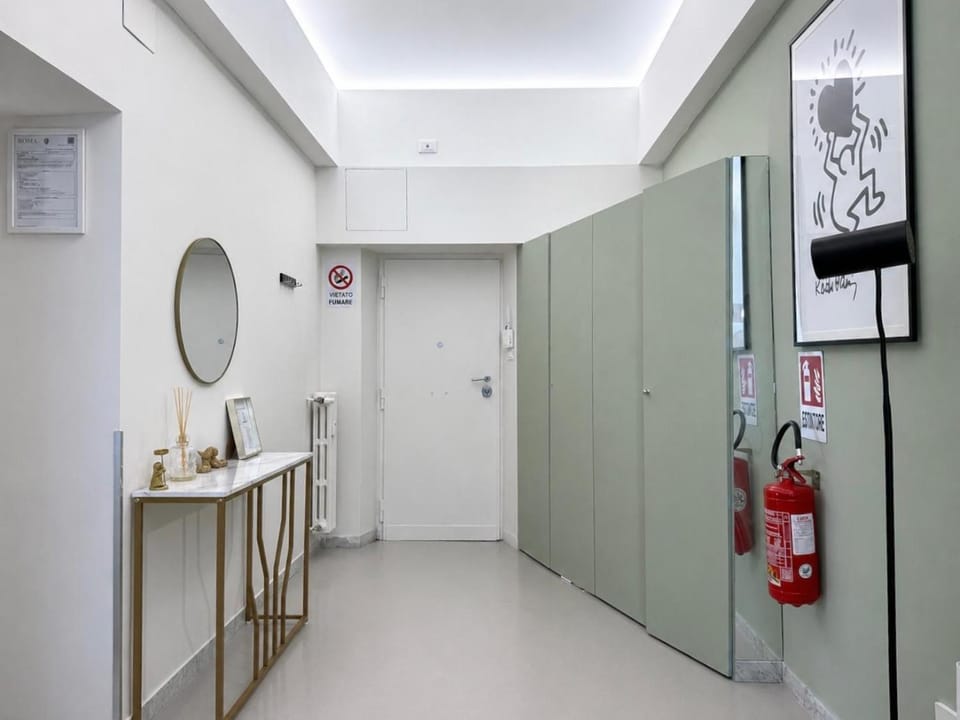 Shower, Toilet, Bathroom, bidet, towels