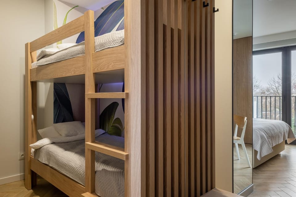 bunk bed