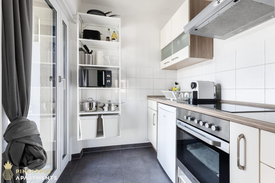 Coffee/tea facilities, minibar, pet friendly, stove, toaster