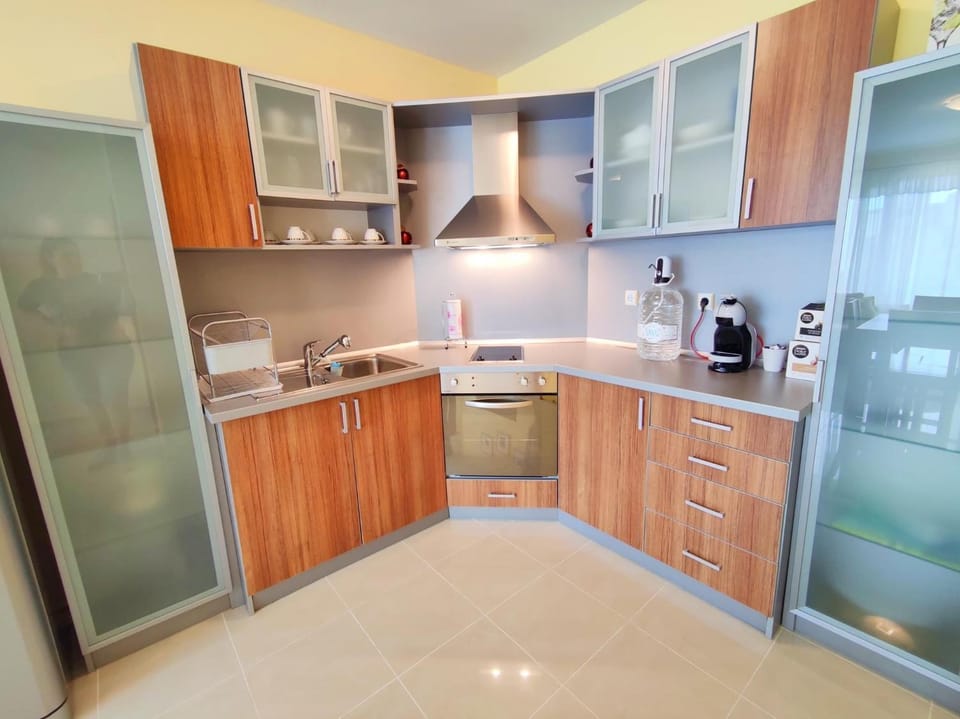 Coffee/tea facilities, Kitchen or kitchenette, pet friendly, stove