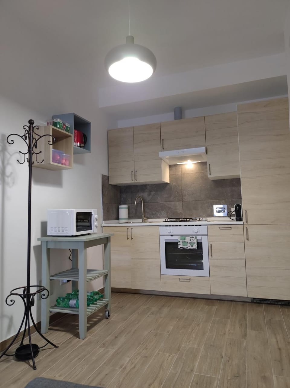 Kitchen or kitchenette, stove