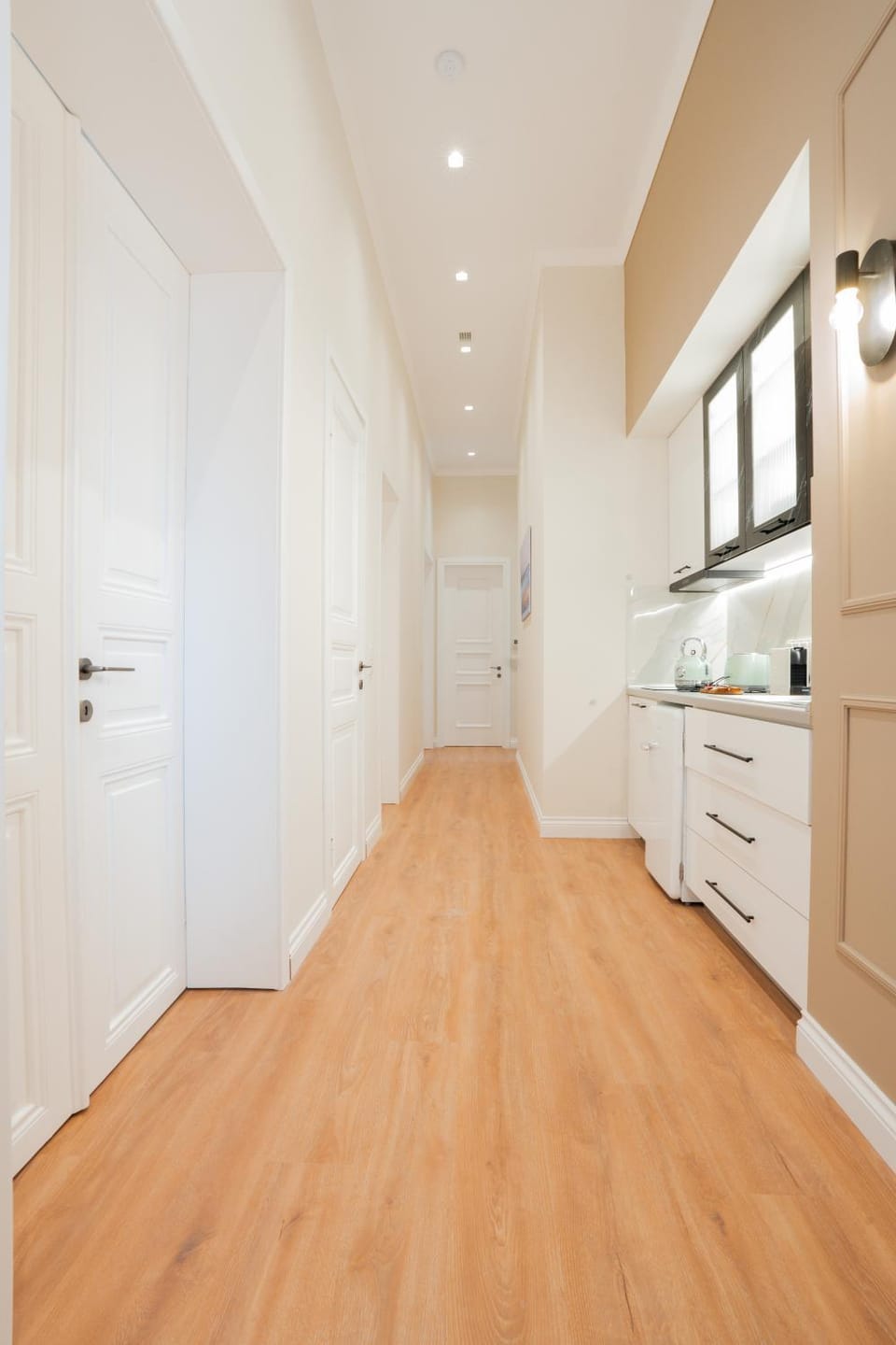 kitchen, air conditioner