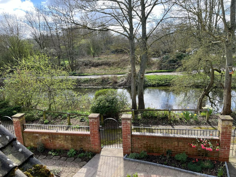 Garden, View (from property/room), River view, River view